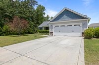 758 Radiant Dr photo'