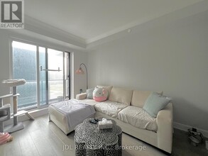 8-518 Water Walk Dr in Markham, ON - Building Photo - Building Photo
