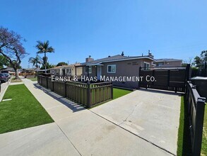 5012 N Bentree Cir in Long Beach, CA - Building Photo - Building Photo