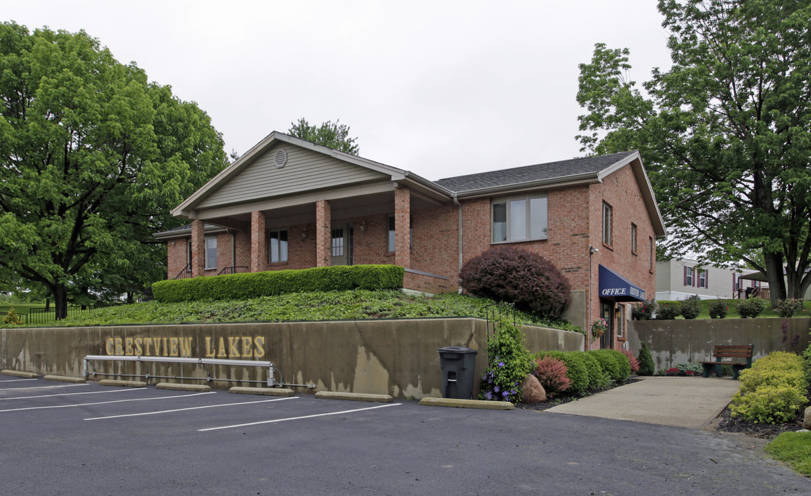 Crestview Lakes in Florence, KY - Building Photo