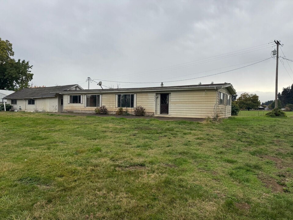 650 Delay Dr in Eugene, OR - Building Photo