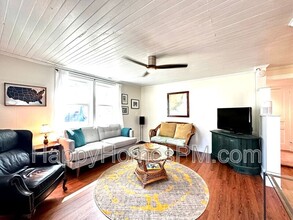 1924 Piper Dr in Charleston, SC - Building Photo - Building Photo