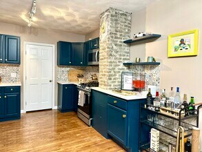 30 Radcliffe Ave, Unit 30 Radcliffe Ave #2 in Providence, RI - Building Photo - Building Photo