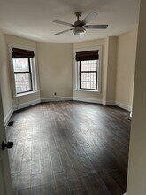 298 Commonwealth Ave, Unit PH302 in Boston, MA - Building Photo - Building Photo