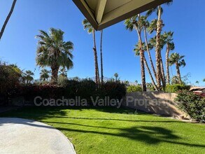 1545 Inca Cir in Palm Springs, CA - Building Photo - Building Photo