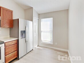 5530 Thompson Park Blvd in Indianapolis, IN - Building Photo - Building Photo