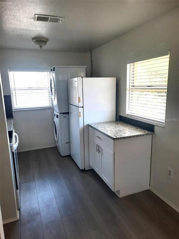 2802 Banza St in Tampa, FL - Building Photo - Building Photo