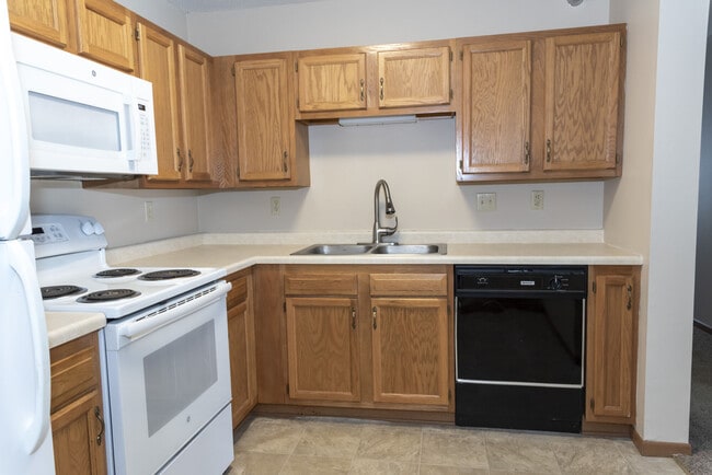 BRIARCLIFF APARTMENTS