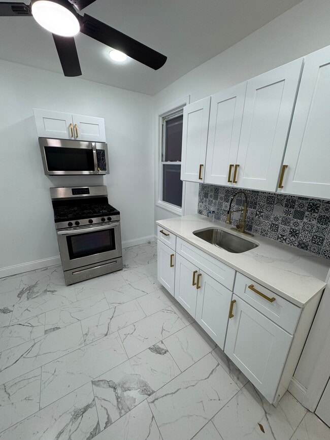 5 Edgar Ter, Unit Edgar in Staten Island, NY - Foto de edificio - Building Photo