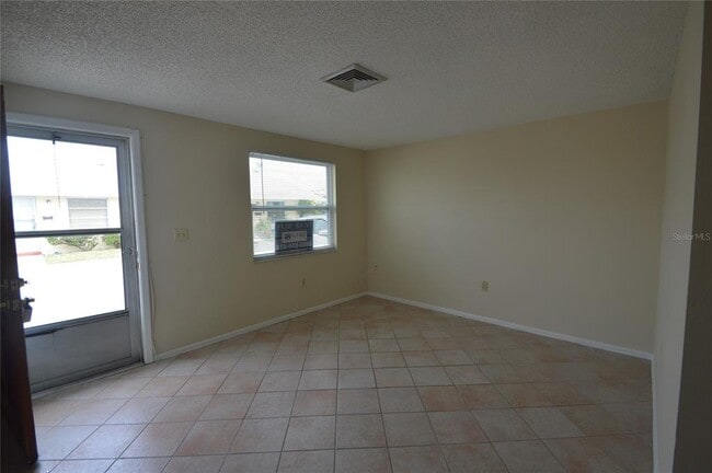 4948 Filner St in New Port Richey, FL - Building Photo - Building Photo