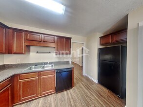 1228 Shannon Ln in La Vergne, TN - Building Photo - Building Photo