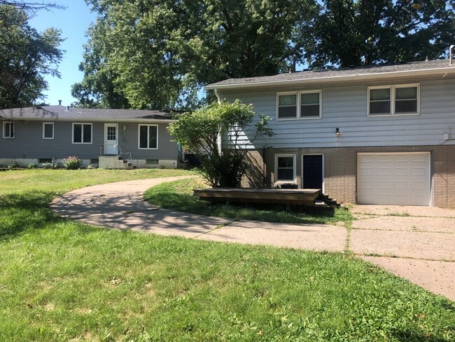2111 Judson Ct, Unit 2113