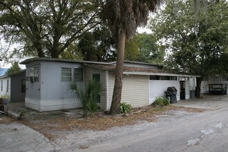 4309 Resort Loop in Holiday, FL - Foto de edificio - Building Photo