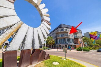 1010 Central Ave N in St. Petersburg, FL - Building Photo - Building Photo