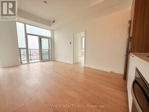 1037 The Queensway in Toronto, ON - Building Photo - Building Photo