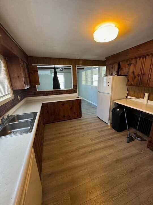42 Hastings Rd-Unit -1 in Spencer, MA - Building Photo