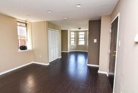 4722 Chestnut St, Unit E - 6