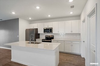 996 Bent Creek Dr in Fort Pierce, FL - Building Photo - Building Photo