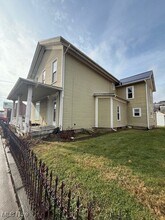 208 N Clay St in Millersburg, OH - Building Photo - Building Photo