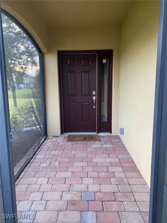 3791 Tilbor Circle in Ft. Myers, FL - Building Photo