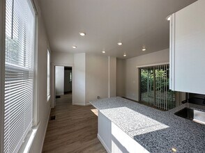 410 Tillotson St in Cincinnati, OH - Building Photo - Building Photo