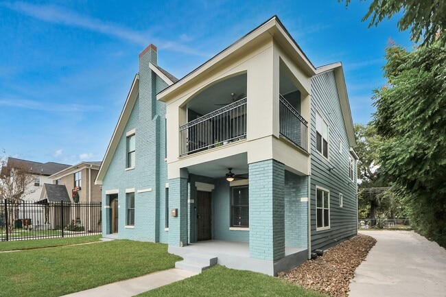 2817 Truxillo St in Houston, TX - Building Photo - Building Photo