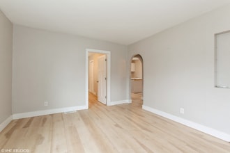 2510 Lakeshore Dr in St. Joseph, MI - Building Photo - Building Photo