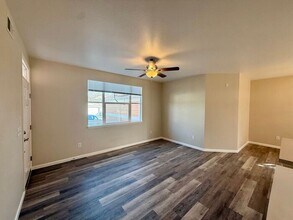 2035 Grays Peak Dr in Loveland, CO - Building Photo - Building Photo