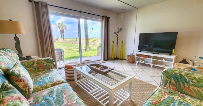 2750 Ocean Shore Blvd in Ormond Beach, FL - Building Photo - Building Photo