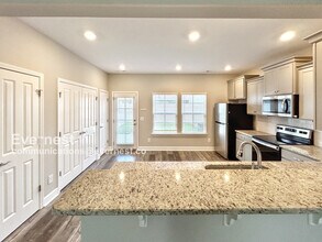 821 Goswell Dr in Nolensville, TN - Foto de edificio - Building Photo