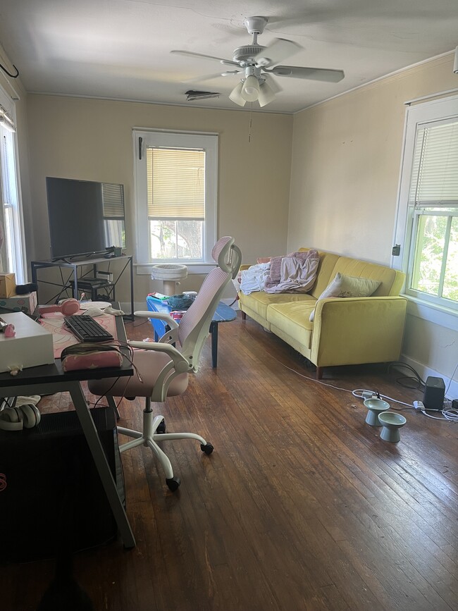 property at 1810 Lincoln St