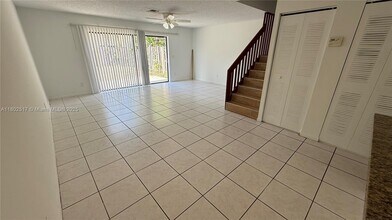 3381 NW 75th Terrace in Lauderhill, FL - Building Photo - Building Photo
