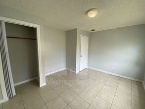 3208 Louisiana Ave in Fort Pierce, FL - Building Photo - Building Photo