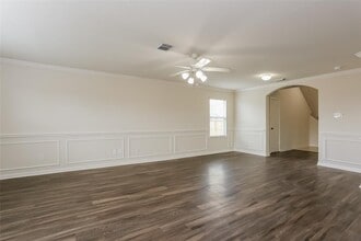 302 Aft Way in Crosby, TX - Building Photo - Building Photo