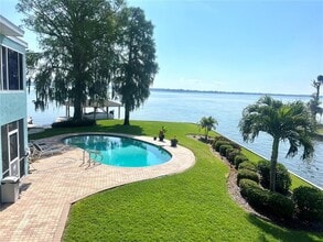 2802 W Lake Eloise Dr in Cypress Gardens, FL - Building Photo - Building Photo