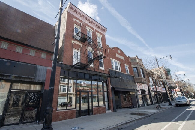 property at 2545 W North Ave