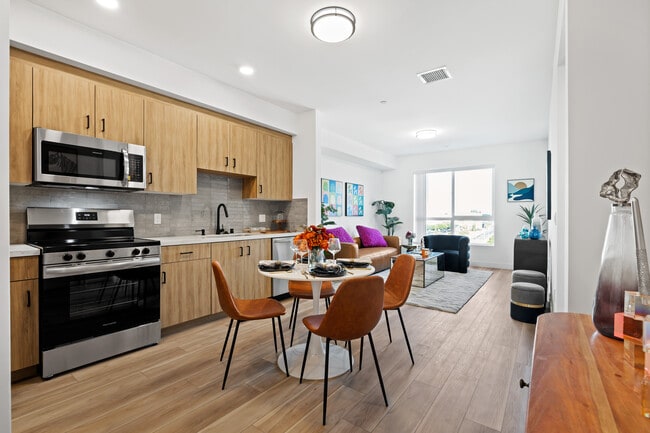MODERNO Luxury Living Axis in Van Nuys, CA - Building Photo - Building Photo
