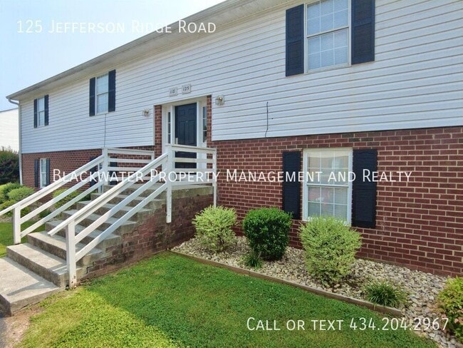 property at 125 Jefferson Ridge Rd