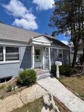 345 Walton St in West Hempstead, NY - Building Photo - Building Photo