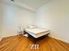 157 19th St in Brooklyn, NY - Foto de edificio - Building Photo