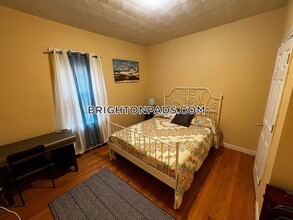 42 Litchfield St, Unit #2 in Boston, MA - Building Photo - Building Photo