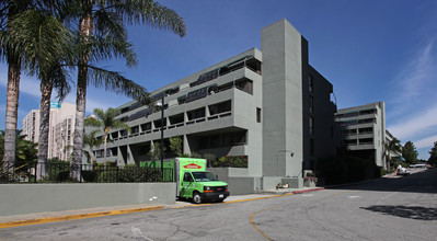 Promenade West in Los Angeles, CA - Building Photo - Building Photo