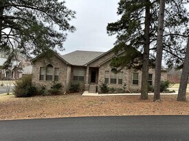 105 Summertime Point in Lake Hamilton, AR - Building Photo