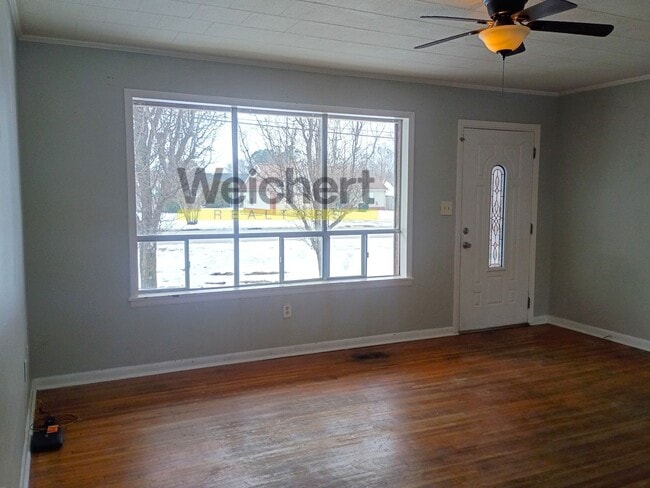 1005 Reynolds Rd in Paragould, AR - Building Photo - Building Photo