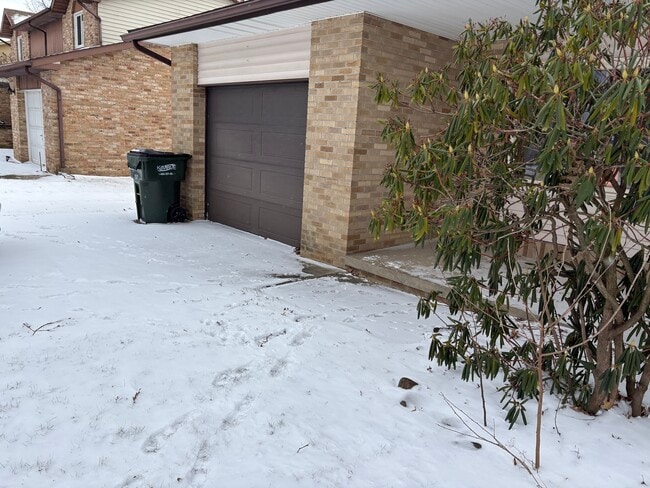 2521 List St NW in Massillon, OH - Building Photo - Building Photo