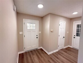 2861 Spring Ridge Cir in Snellville, GA - Building Photo - Building Photo