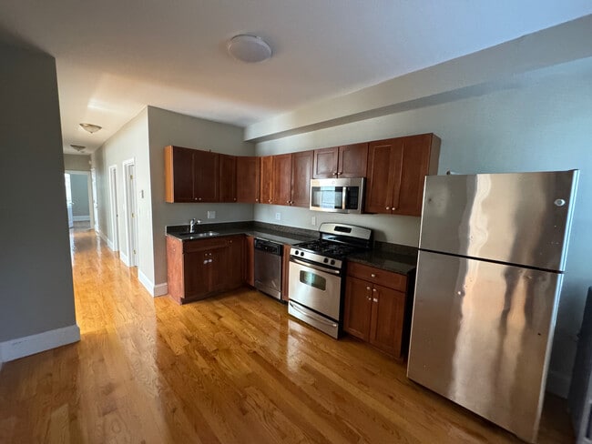62 Fayston St, Unit 62 Fayston St. #2