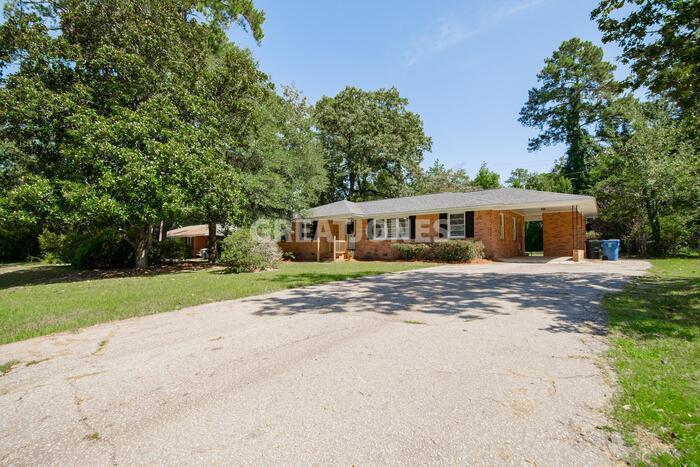 1506 Cedar Terrace in Columbia, SC - Building Photo