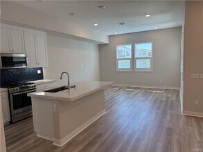 995 Poppy Ct in Montebello, CA - Building Photo - Building Photo
