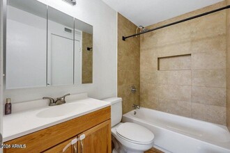 4861 W Marlette Ave in Glendale, AZ - Building Photo - Building Photo
